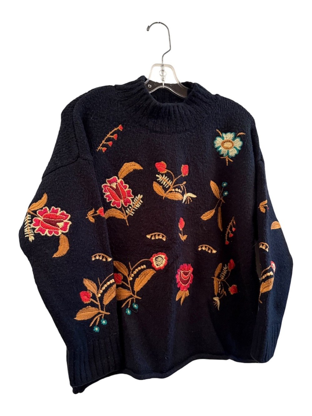 Cliche’ Sweater